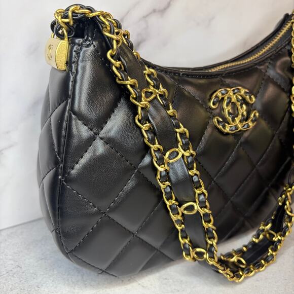 Chanel GWP Quilted Black Chain Shoulder Bag • New in Box - Picture 7 of 14